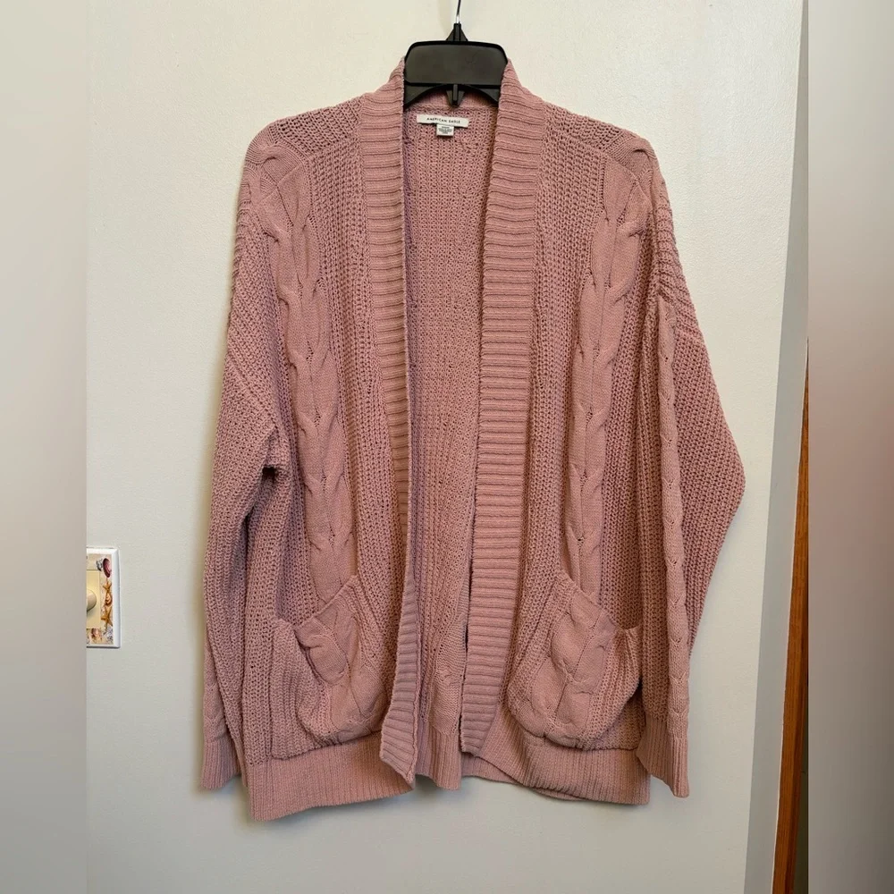 American Eagle Cardigan - Picture 1 of 5